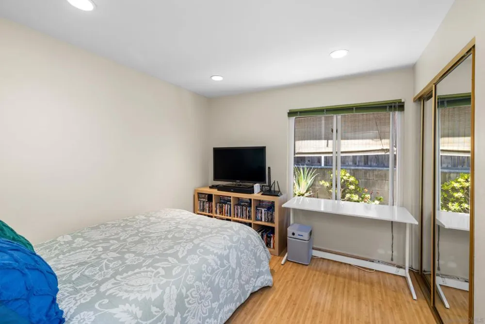 6623 Hemingway Dr San Diego, CA 92120