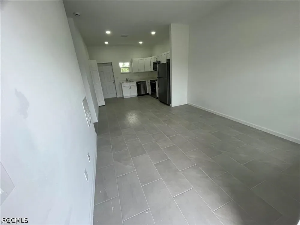 E 30th Street Alva, FL 33920