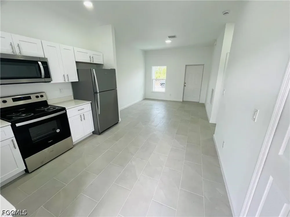 E 30th Street Alva, FL 33920