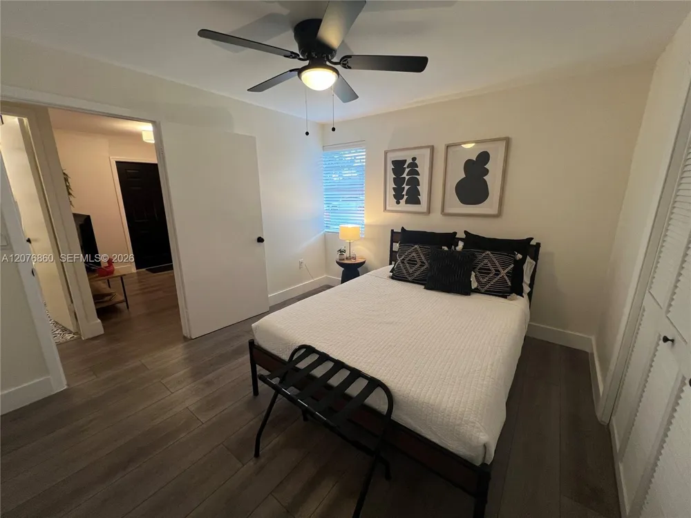 3102 SW 10th St #3104A Miami, FL 33135