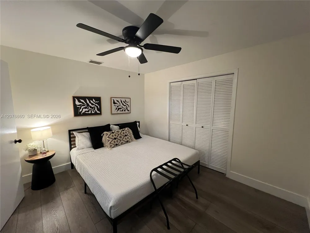3102 SW 10th St #3104A Miami, FL 33135