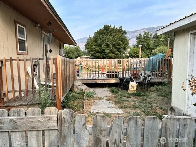 616 4th Street Oroville, WA 98844