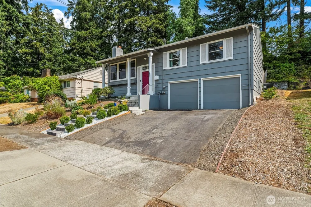 223 Del Monte Avenue Fircrest, WA 98466