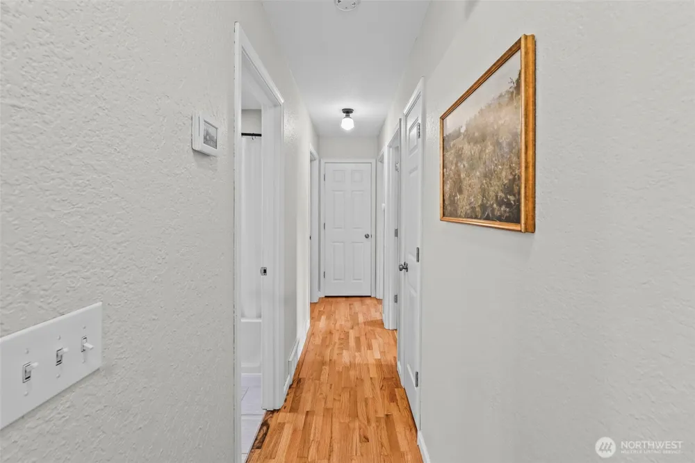 223 Del Monte Avenue Fircrest, WA 98466