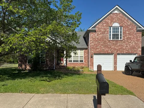 245 Cobblestone Lndg