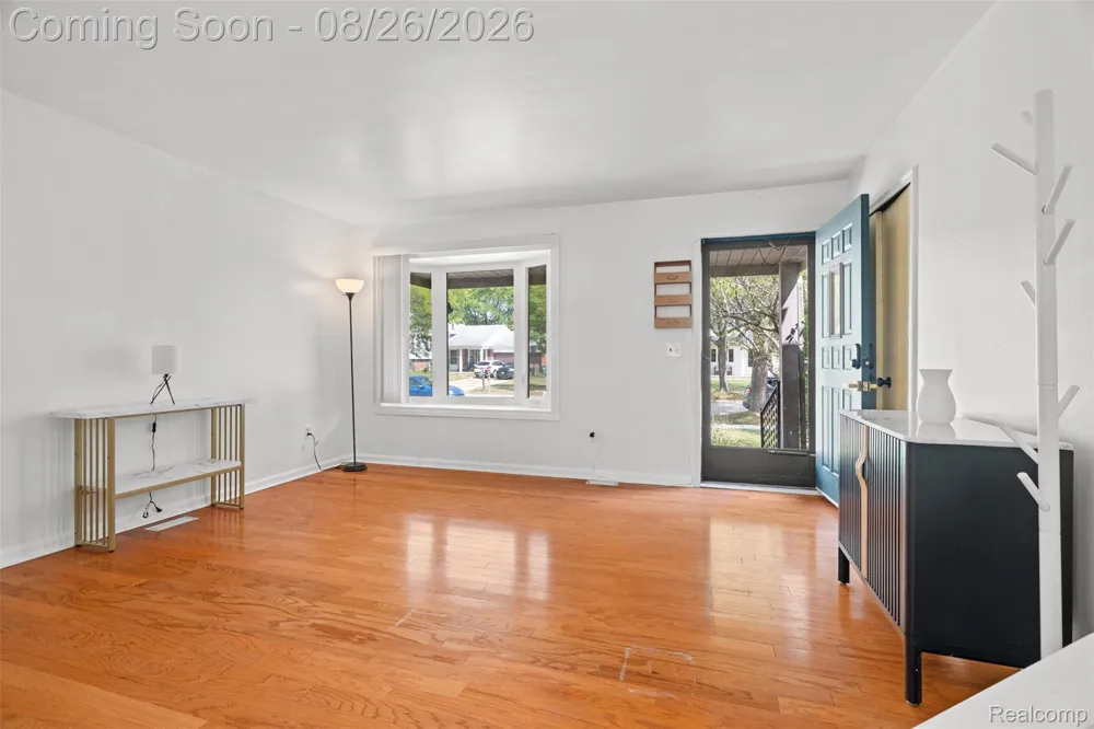 3757 Oxley Drive Troy City, MI 48083