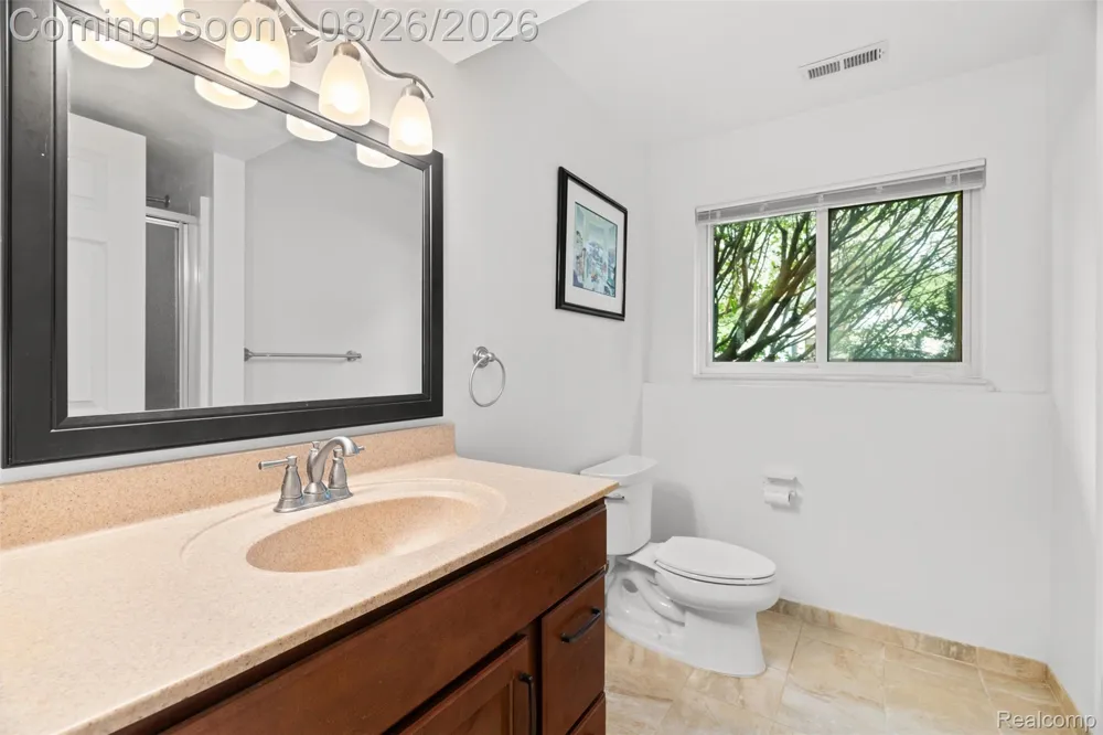 3757 Oxley Drive Troy City, MI 48083