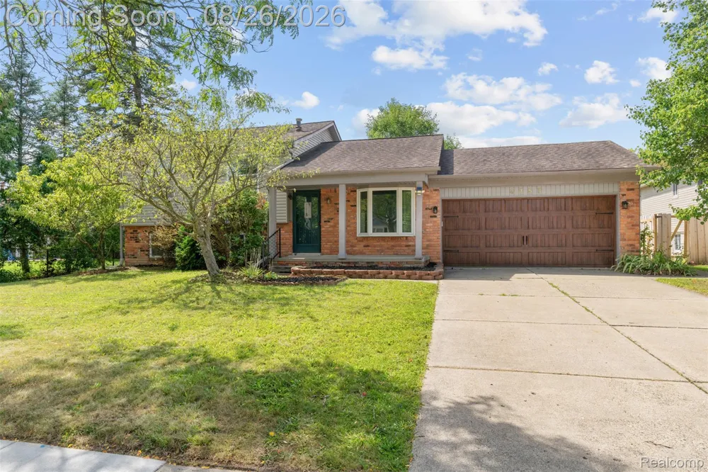 3757 Oxley Drive Troy City, MI 48083