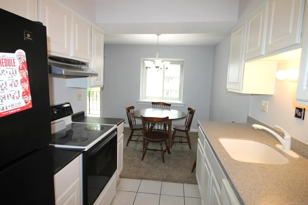 433 Riviera Drive St Clair Shores City, MI 48080