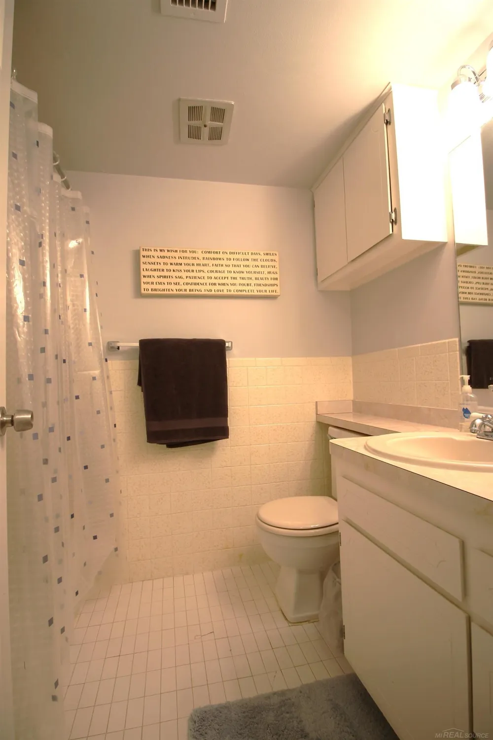 433 Riviera Drive St Clair Shores City, MI 48080