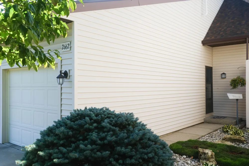 2662 Stonehaven Drive SW Wyoming City, MI 49519