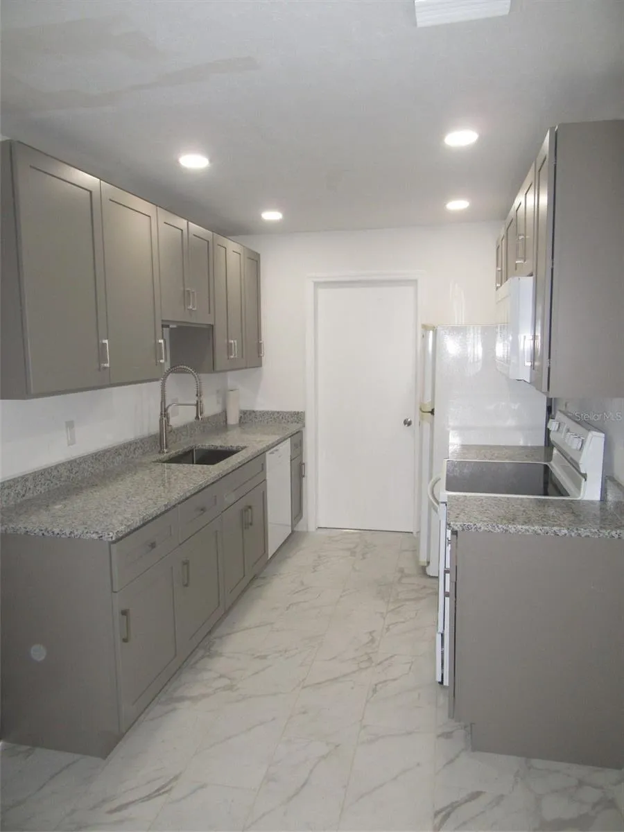 23029 ALABASTER AVENUE Port Charlotte, FL 33952