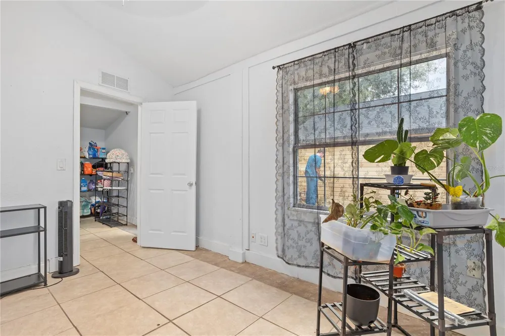 816 E JEFFERSON STREET Orlando, FL 32801