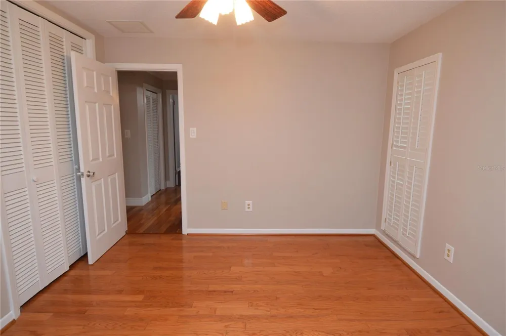 981 DAMROSCH STREET Largo, FL 33771