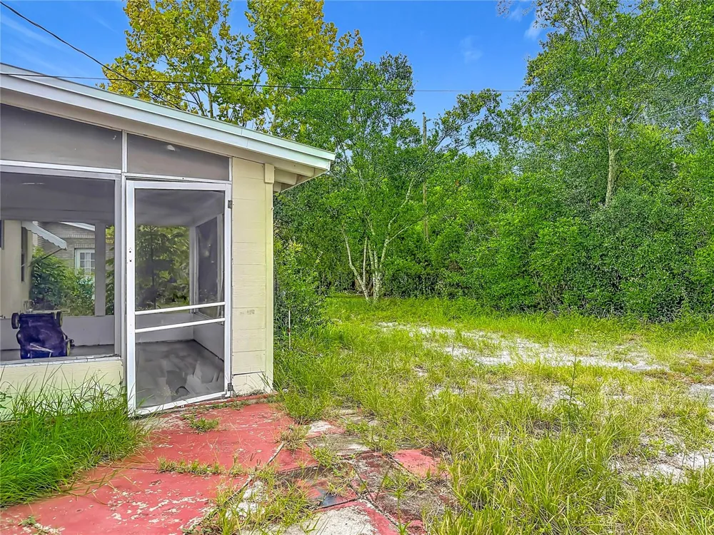 1371 ROCKHILL STREET Deltona, FL 32725