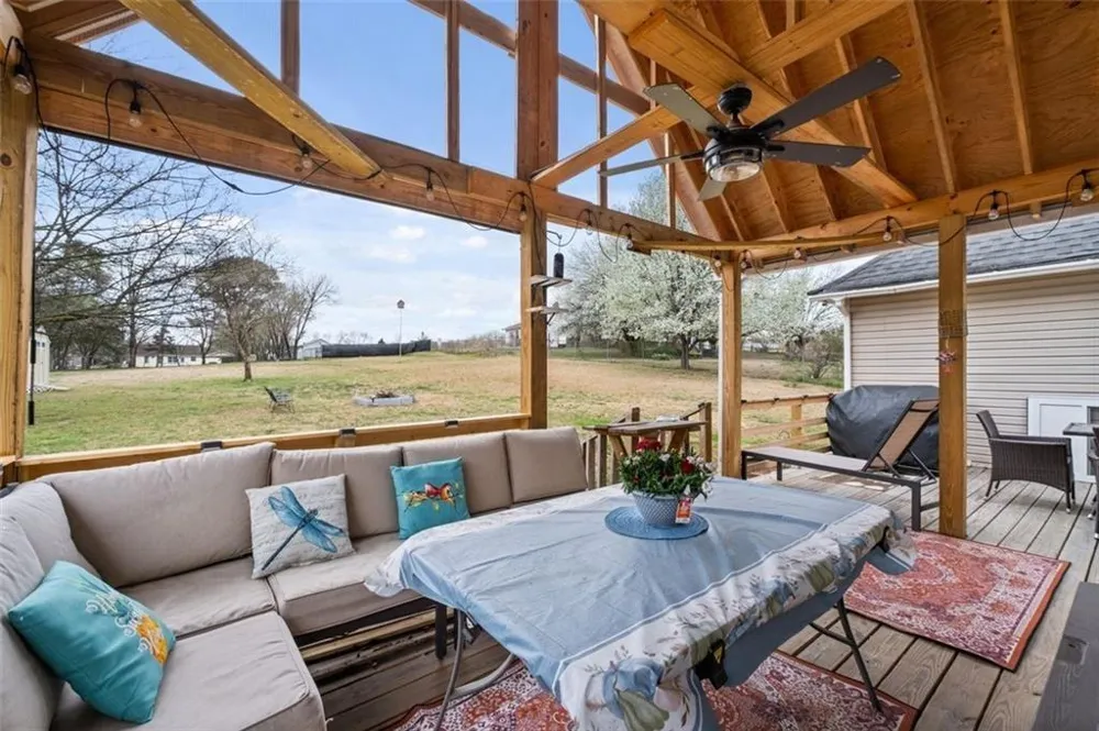22 Valley Creek Drive SW Cartersville, GA 30120