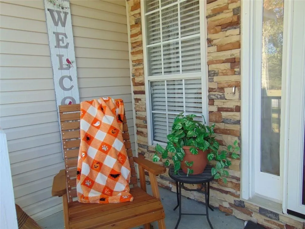 22 Valley Creek Drive SW Cartersville, GA 30120