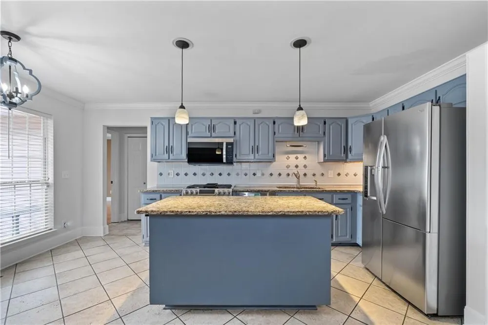 22 Valley Creek Drive SW Cartersville, GA 30120