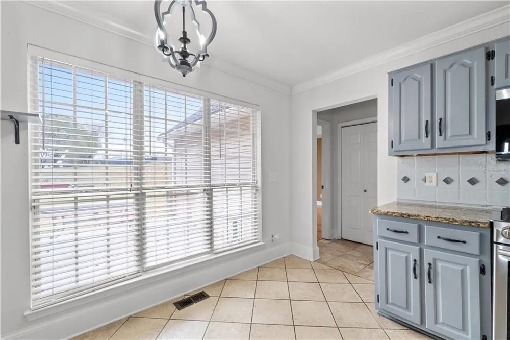 22 Valley Creek Drive SW Cartersville, GA 30120
