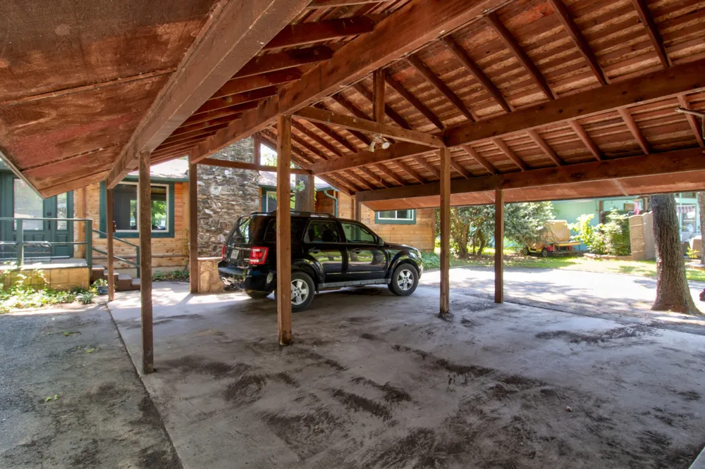 914 Kiowa Drive W Lake Kiowa, TX 76240