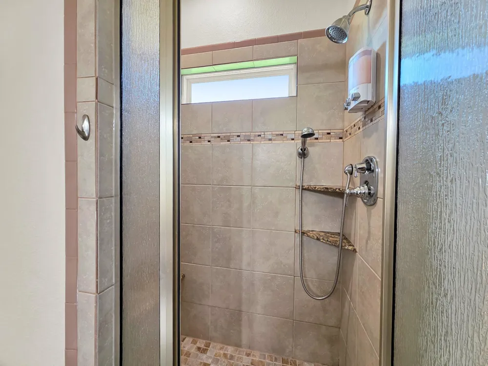 873 Townsend Drive Crystal Beach, TX 77650
