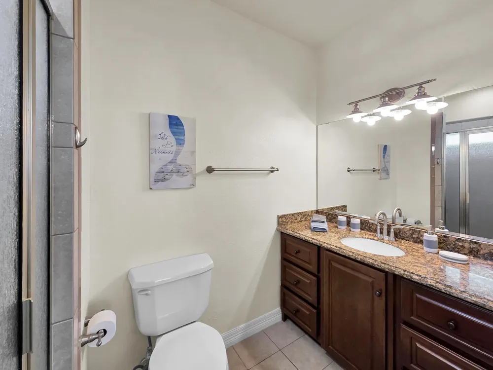 873 Townsend Drive Crystal Beach, TX 77650