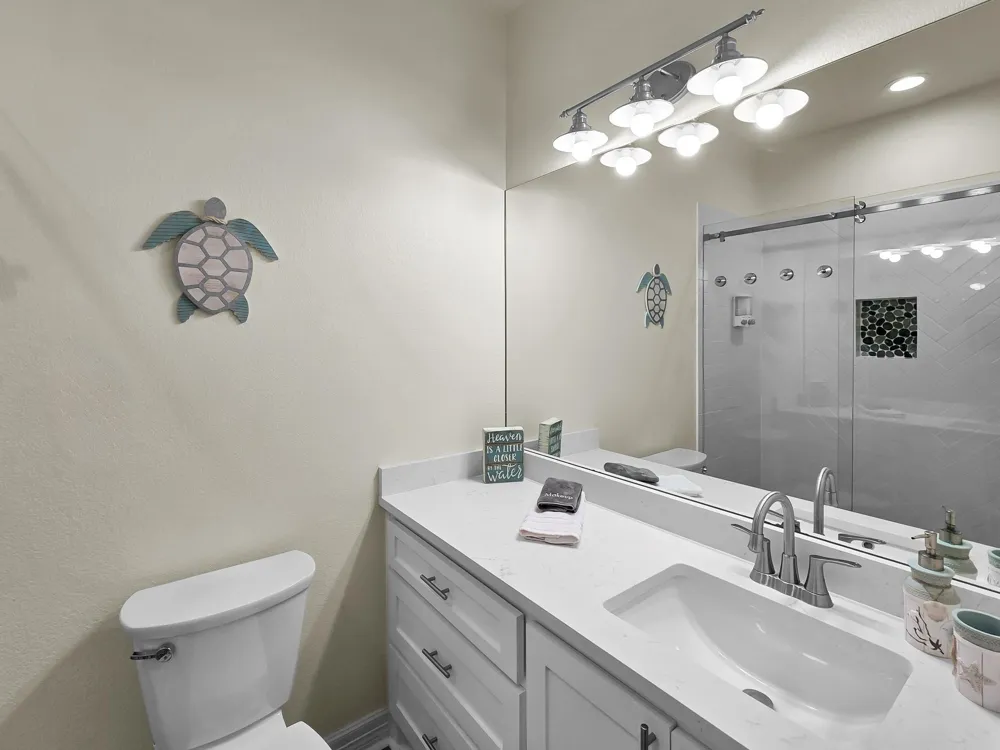 873 Townsend Drive Crystal Beach, TX 77650