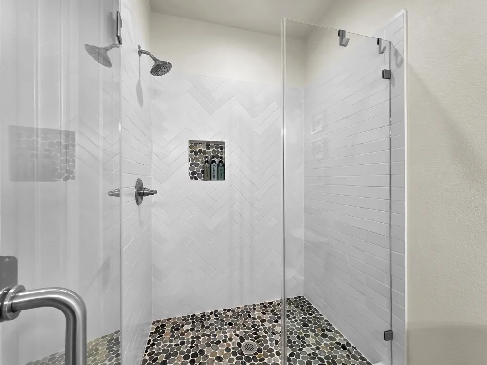 873 Townsend Drive Crystal Beach, TX 77650