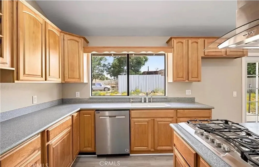 22410 Old Elsinore Road Perris, CA 92570