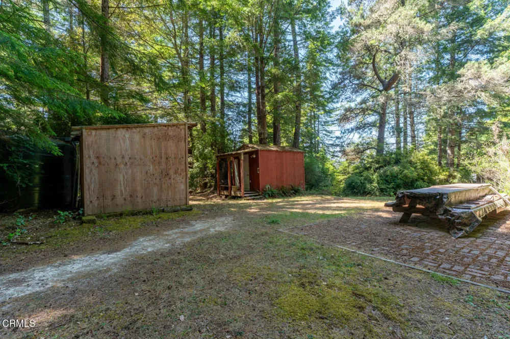 28200 Simpson Lane Fort Bragg, CA 95437