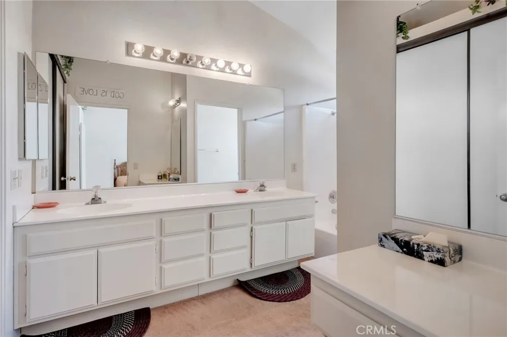 12951 Lantern Lane Victorville, CA 92392