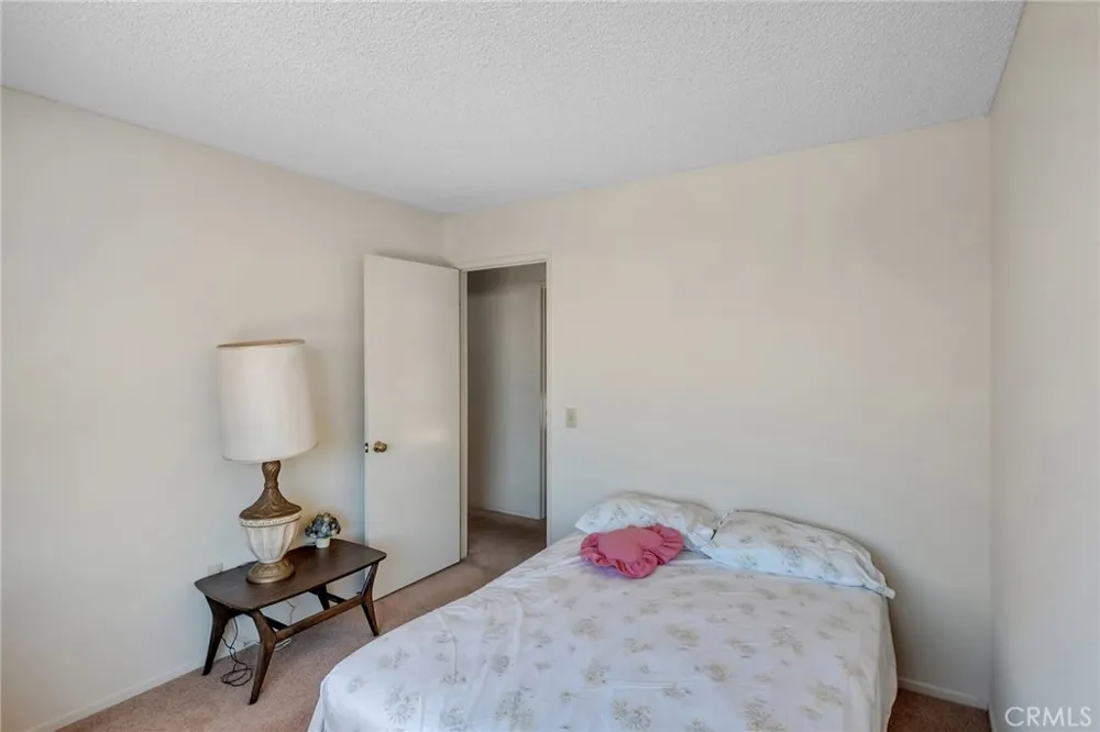 12951 Lantern Lane Victorville, CA 92392