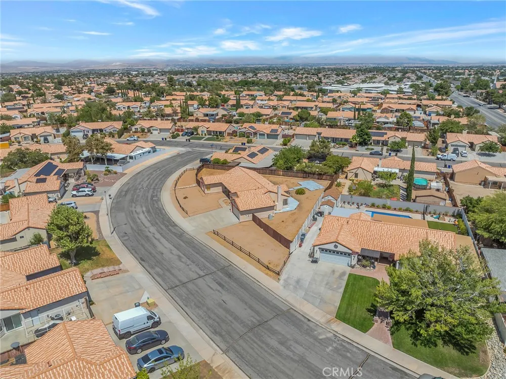 12951 Lantern Lane Victorville, CA 92392