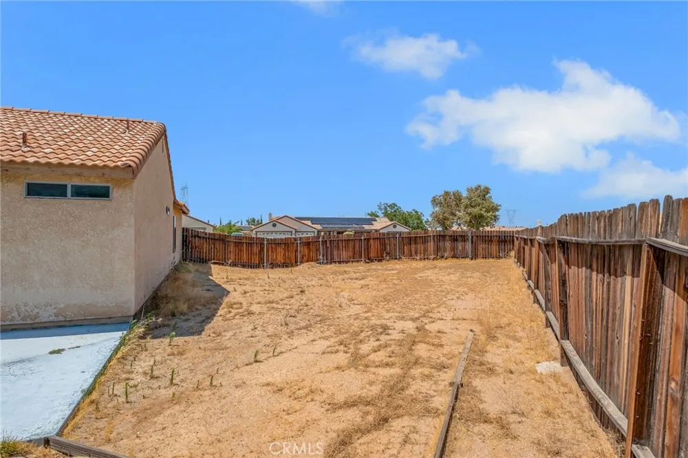 12951 Lantern Lane Victorville, CA 92392