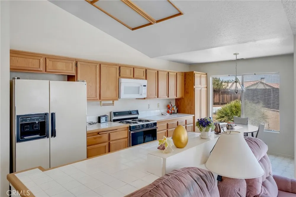 12951 Lantern Lane Victorville, CA 92392