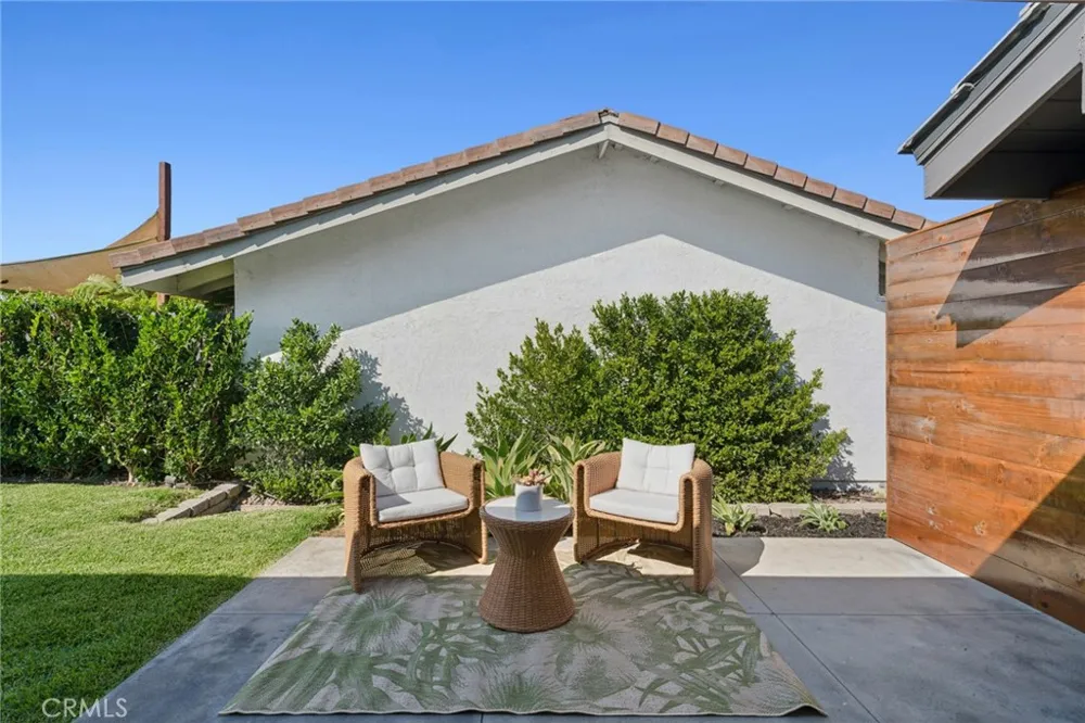241 Calle Neblina San Clemente, CA 92672