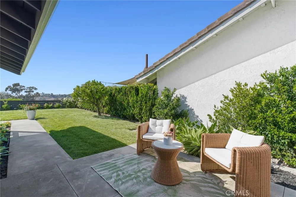 241 Calle Neblina San Clemente, CA 92672