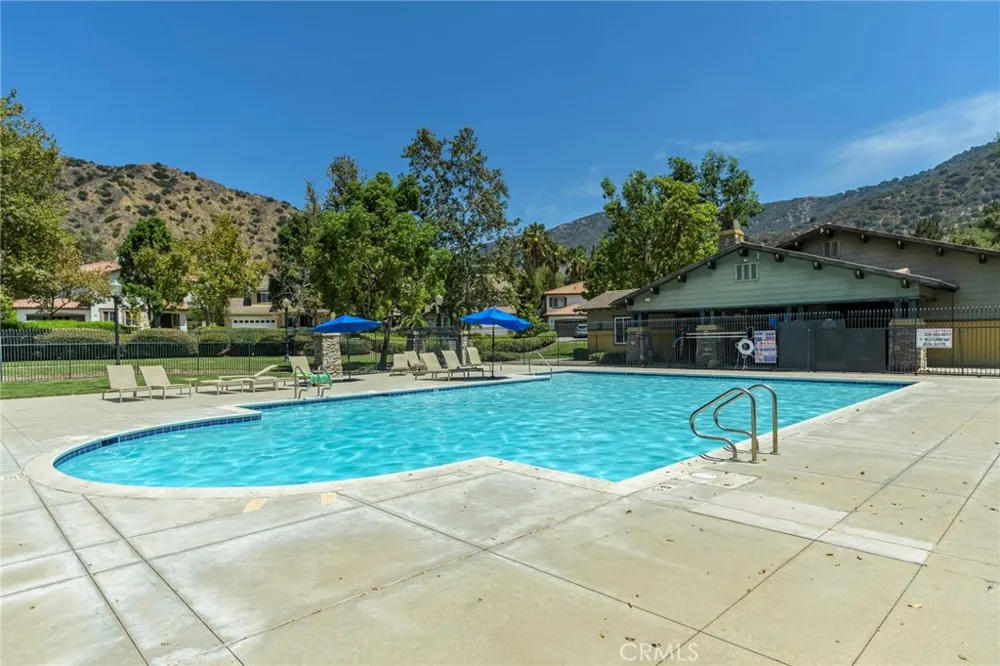 36 Foxtail Court Azusa, CA 91702