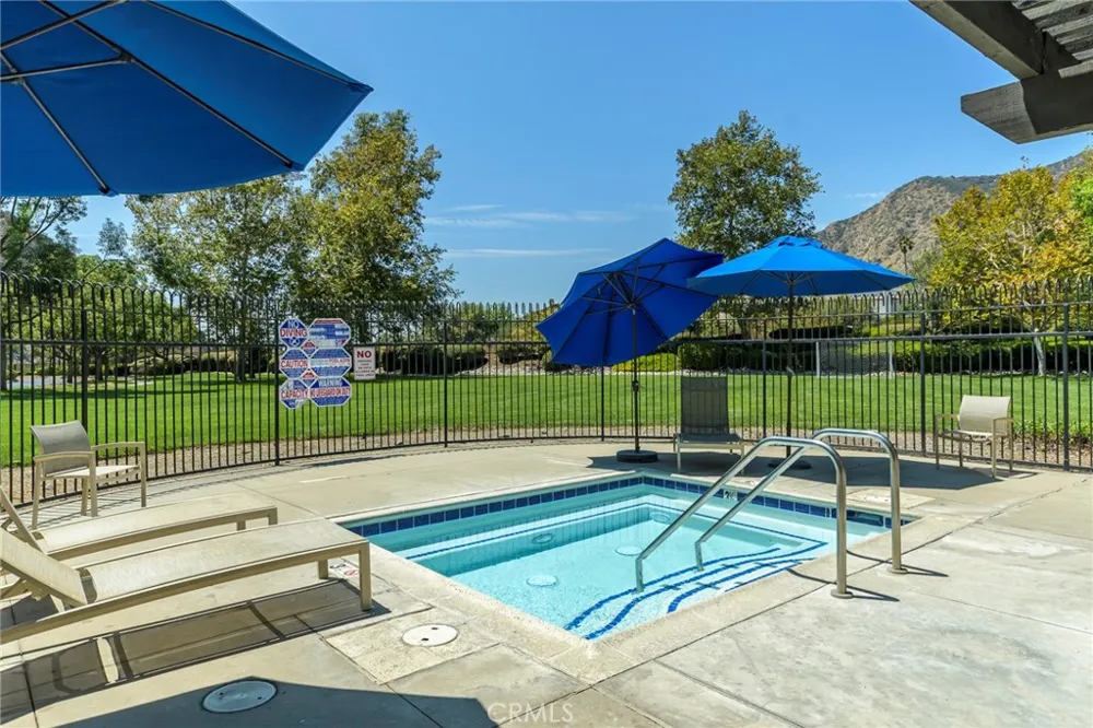 36 Foxtail Court Azusa, CA 91702