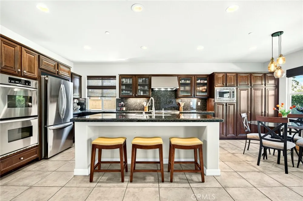 36 Foxtail Court Azusa, CA 91702