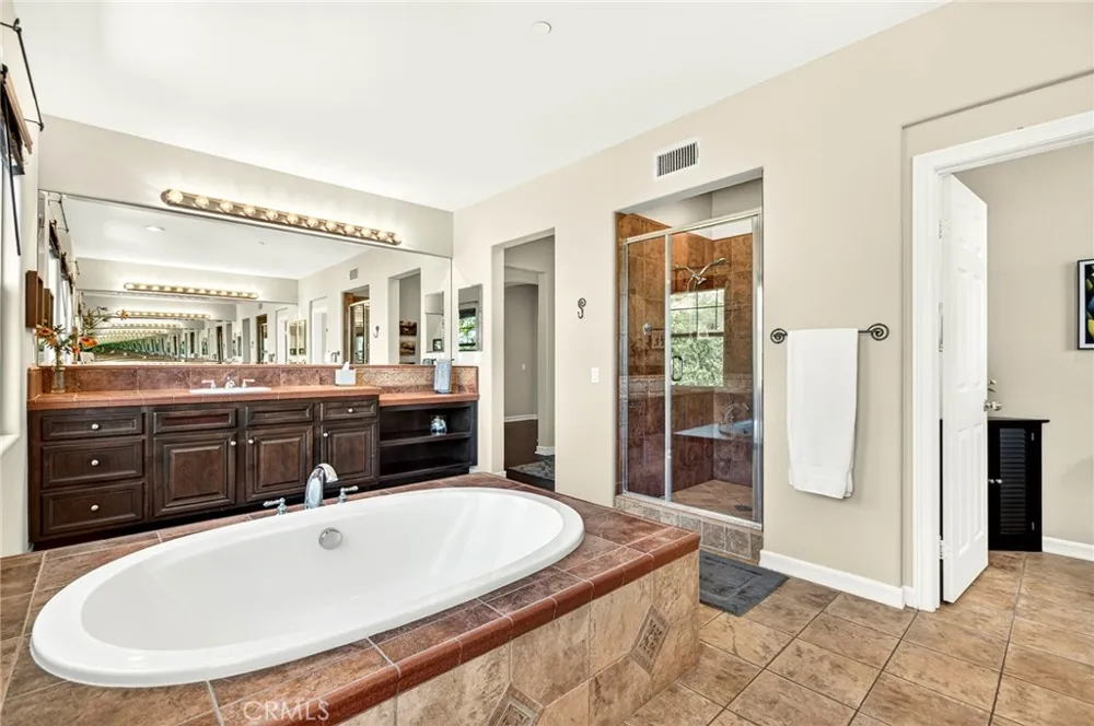 36 Foxtail Court Azusa, CA 91702