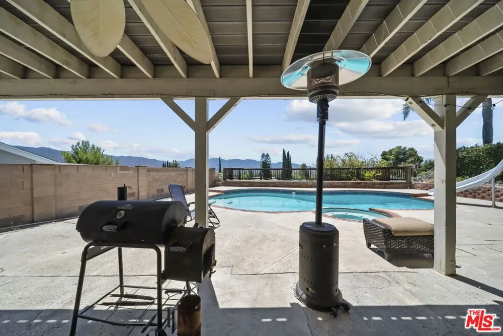 15362 Rhododendron Drive Santa Clarita, CA 91387
