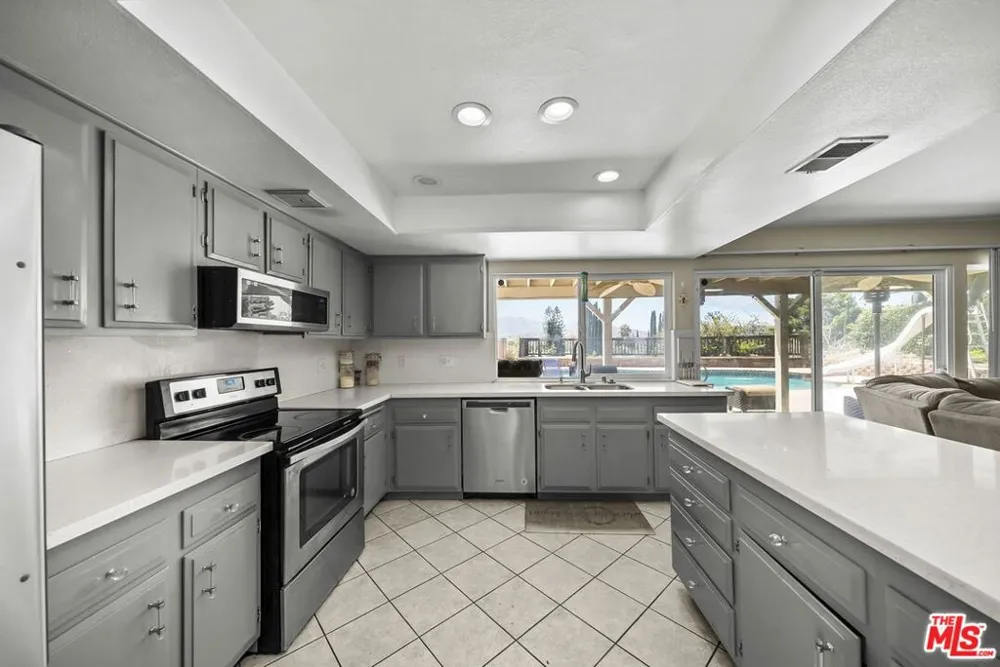 15362 Rhododendron Drive Santa Clarita, CA 91387
