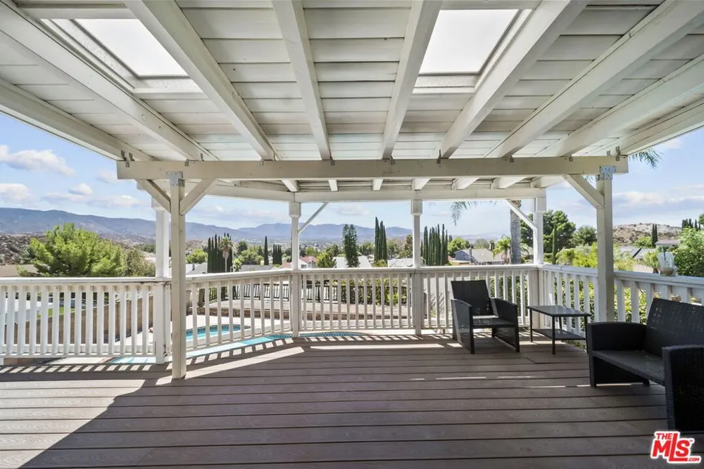 15362 Rhododendron Drive Santa Clarita, CA 91387