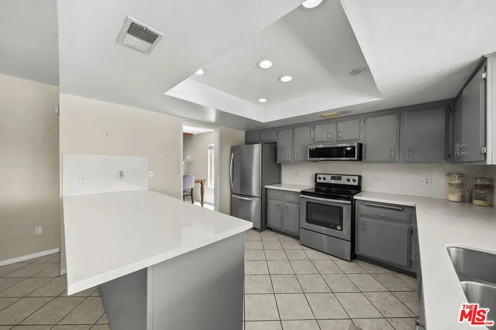 15362 Rhododendron Drive Santa Clarita, CA 91387