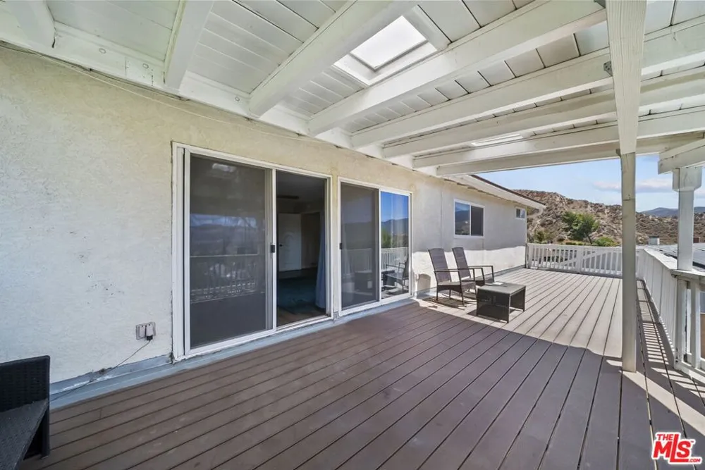 15362 Rhododendron Drive Santa Clarita, CA 91387