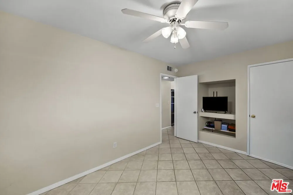 15362 Rhododendron Drive Santa Clarita, CA 91387