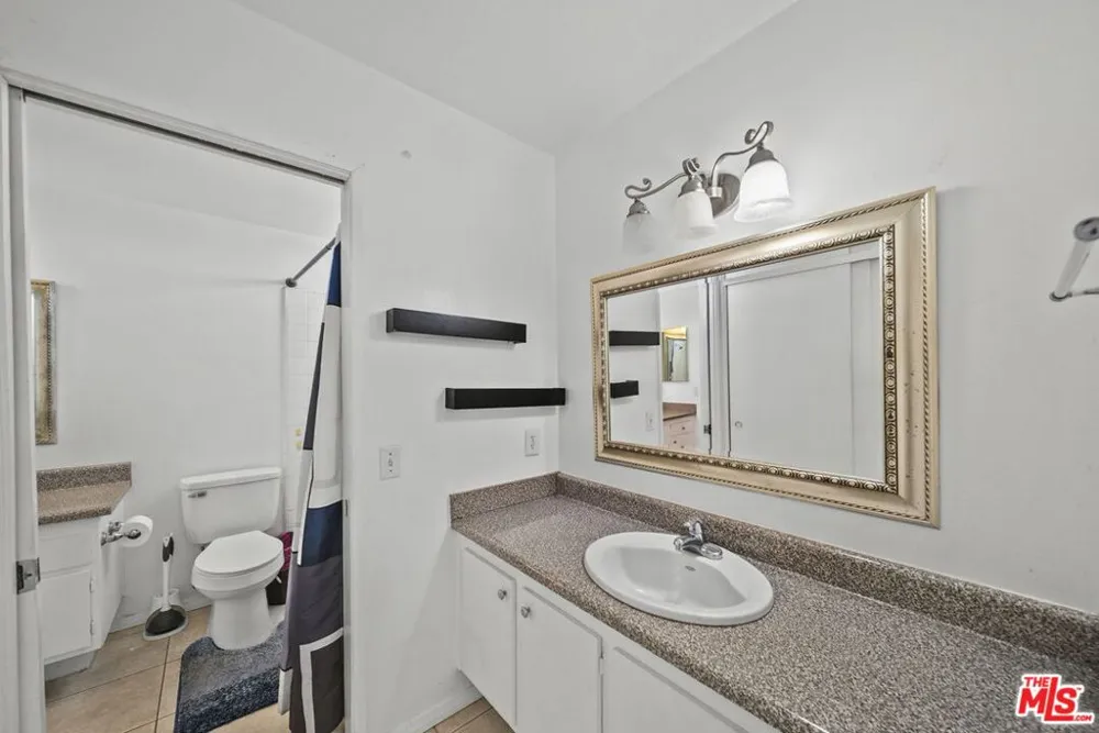 15362 Rhododendron Drive Santa Clarita, CA 91387