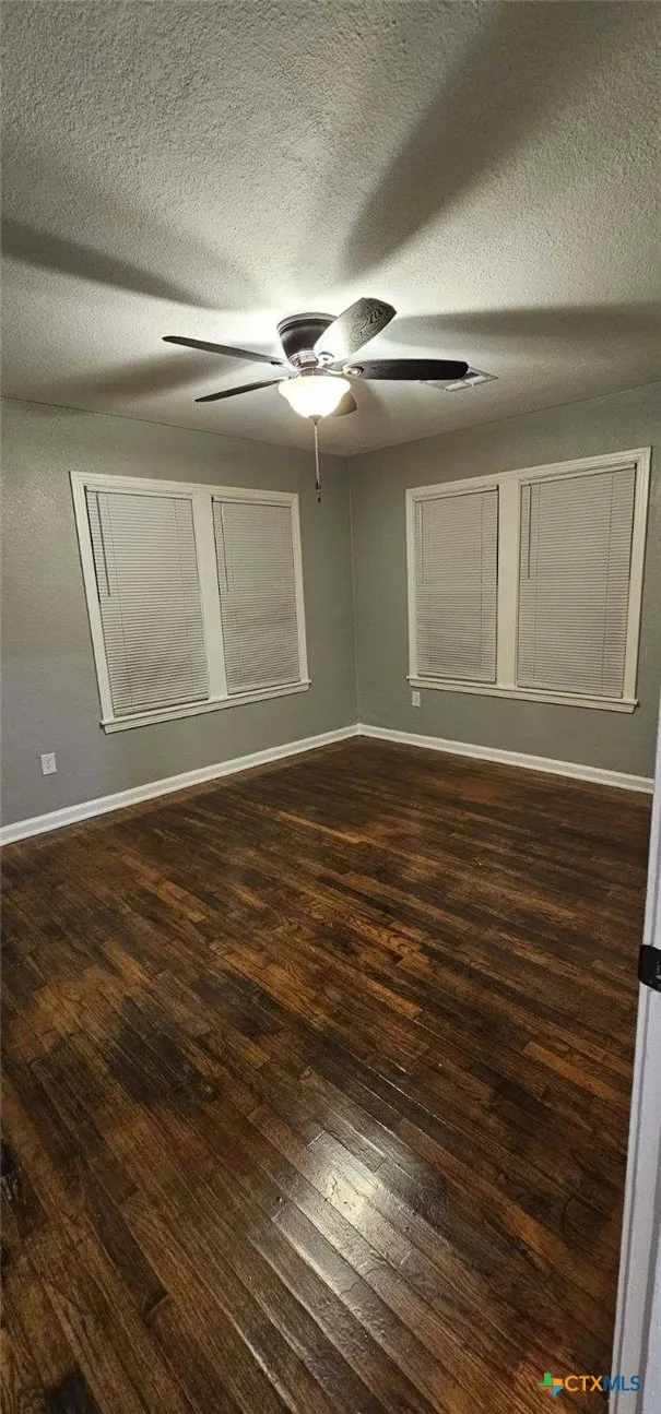501 Austin Avenue Cameron, TX 76520