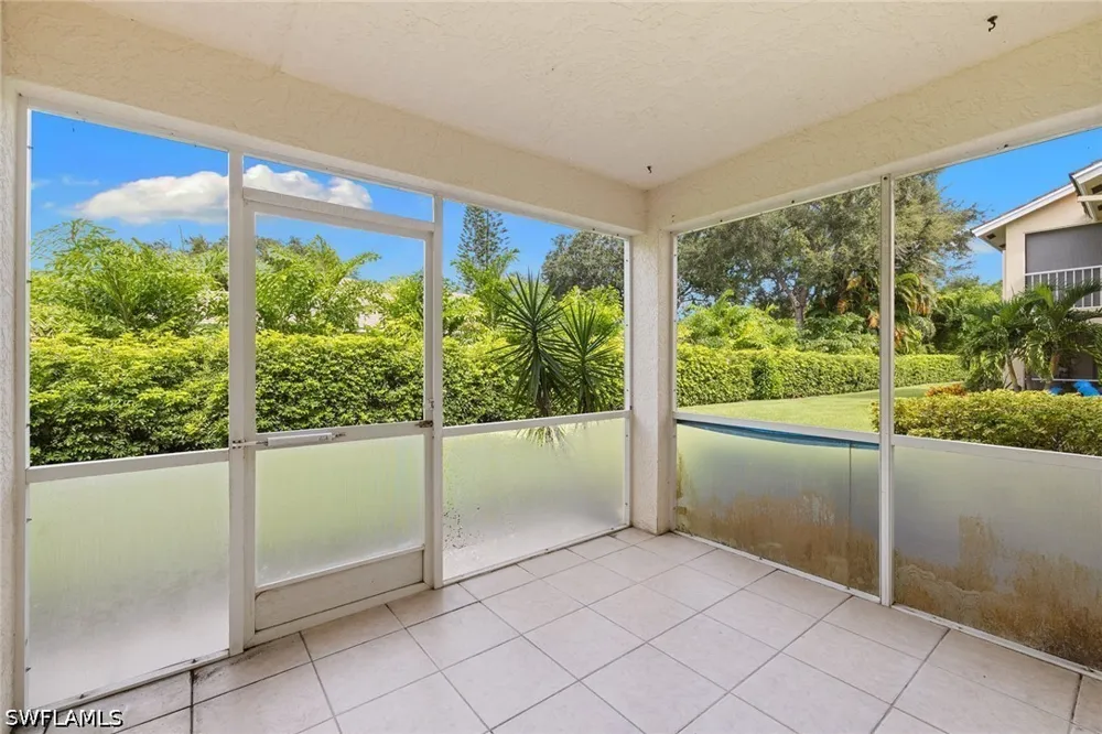 Jewel Lane #104 Naples, FL 34109